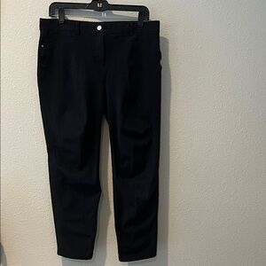 Chico's Black Ankle Jeans
So Slimming
Chicos Sz 2 =
 Sz 12